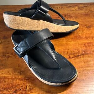Fit Flop Toe Post Platform Leather/cork Platform Sandals Size 10